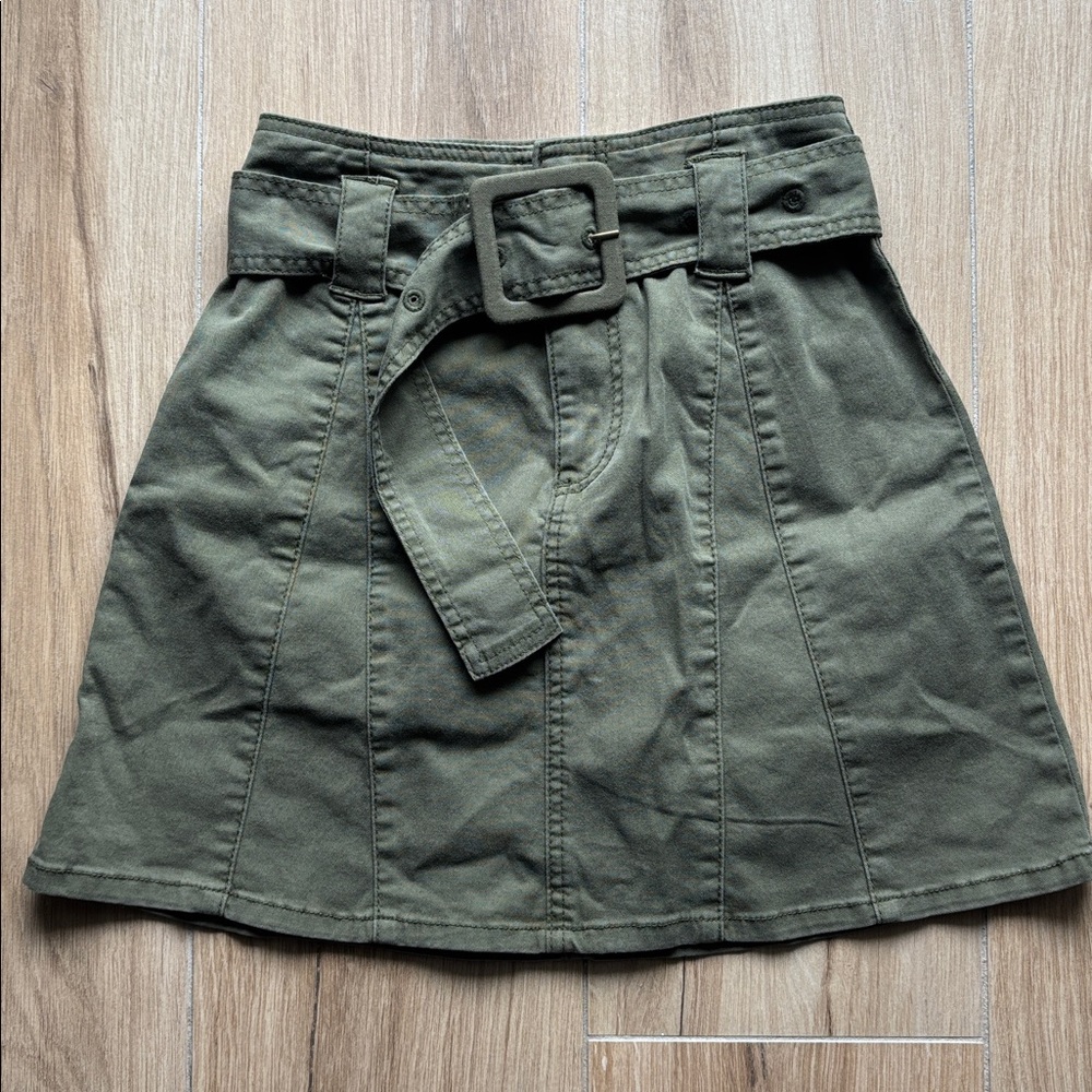 Women’s Circus NY Olive Green A-Line Skirt w/ belt